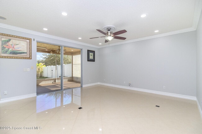 2893 Glasbern Cir