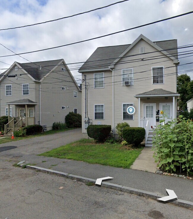 11 Williams St