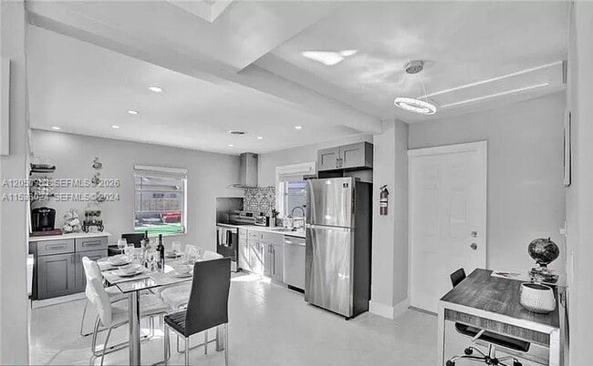 Photo - 608 N 24th Ave
