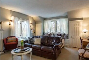 Photo - 3631 Pennsylvania Ave Unit 2