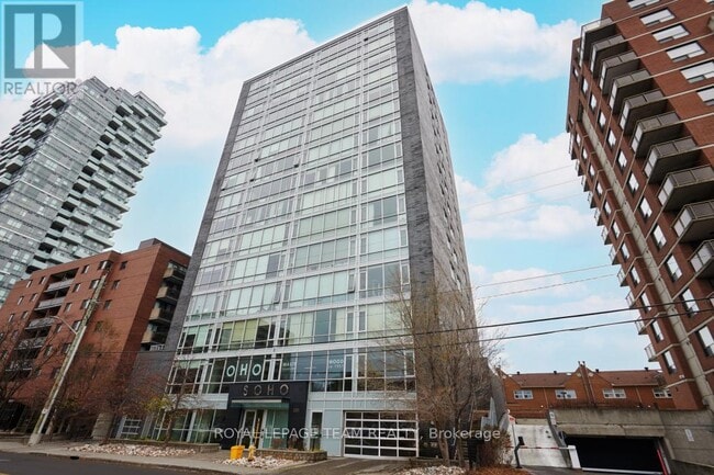 Photo - 201 Parkdale Ave Unité 408