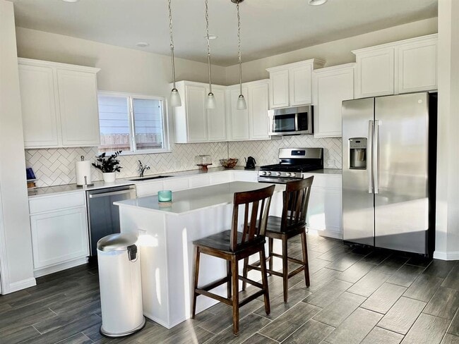 Photo - 10712 Blacket Dr