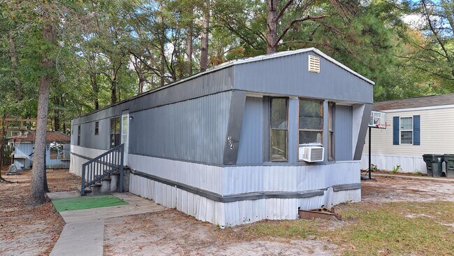 Photo - 304 Bayonet Dr House