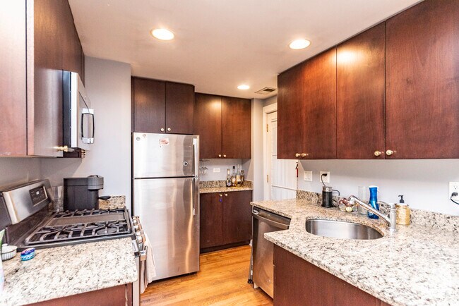 Photo - 4420 N Ashland Ave Unit 1E