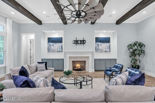 Photo - Gorgeous 5 bedroom/ 3 bathroom cottage home in Palencia for rent!