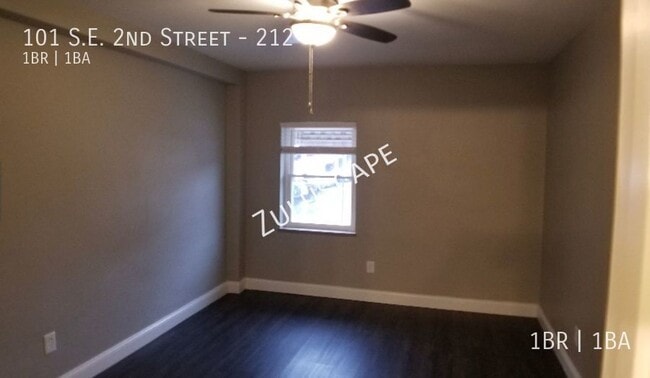 Photo - 101 SE 2nd St Unit 212