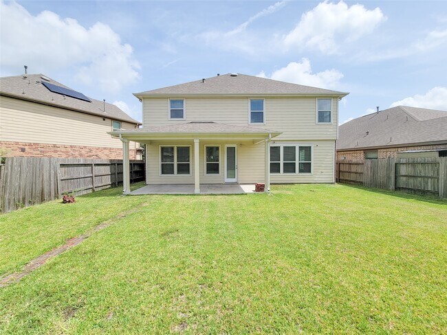 Photo - 14108 Wedgewood Lakes Ct