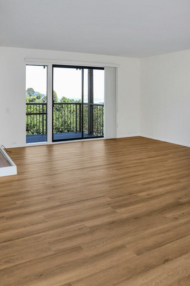 Photo - 40 Harbor Oak Dr Unit 14