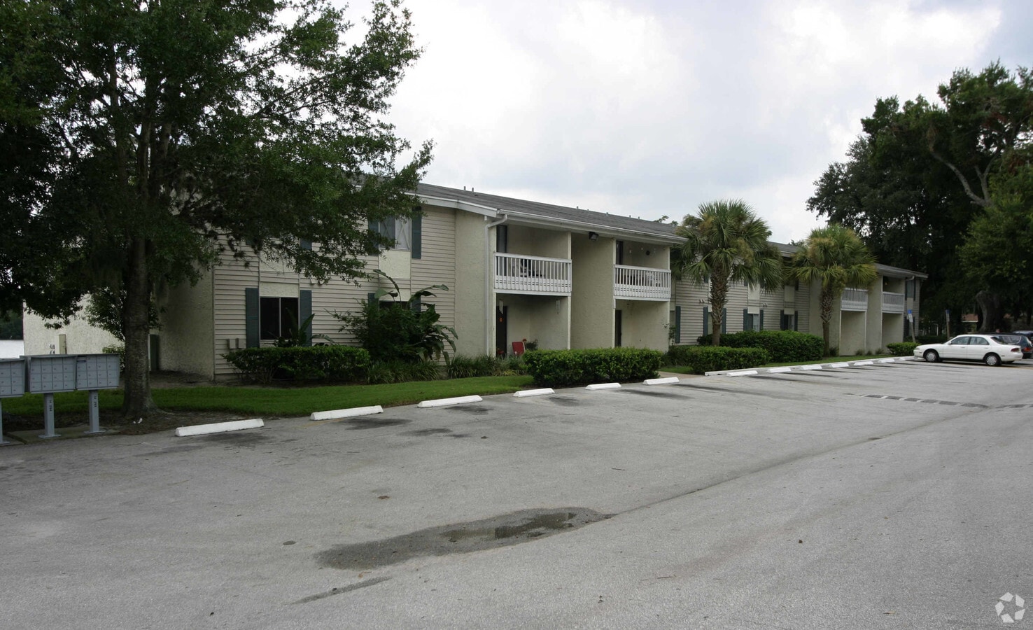 Sutton Place Townhomes - Sutton Place Townhomes