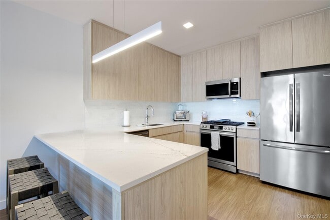 Photo - 333 Warner Ave Unidad 407