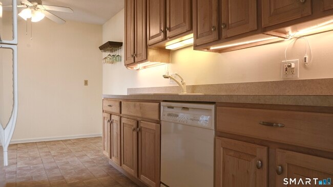 Photo - 23 Derbyshire Unit 23