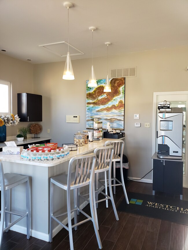 Snack & Beverage Bar