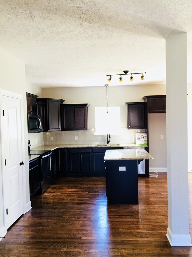 Photo - Beautiful family home in desirable Sugar Valley community