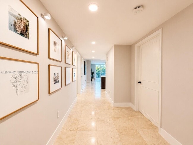 Photo - 15051 Royal Oaks Ln Unit 303