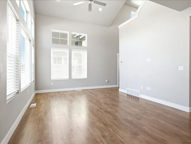 Photo - Herriman Lovely 3 bed, 2.5 bath Townhome
