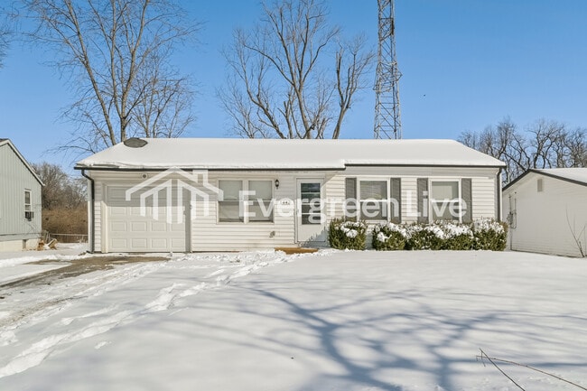 Building Photo - 1443 San Salvador Dr