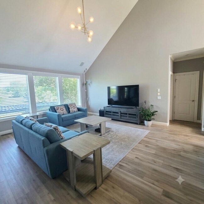 Photo - 1815 Worthington Dr