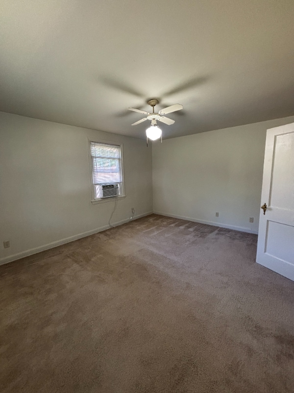 Photo - 1530 N Lancaster St Unit 3