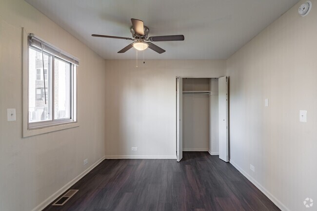 4BR, 1.5BA - 2,010SF