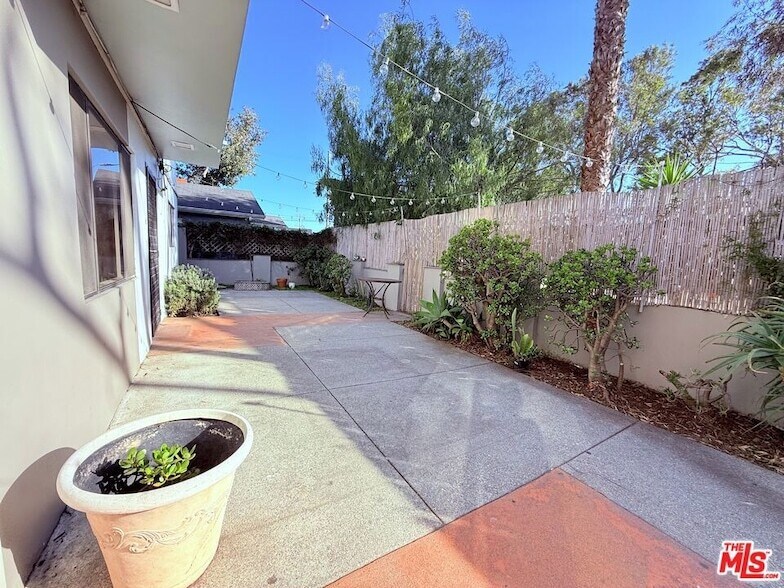 Photo - 1531 Cabrillo Ave