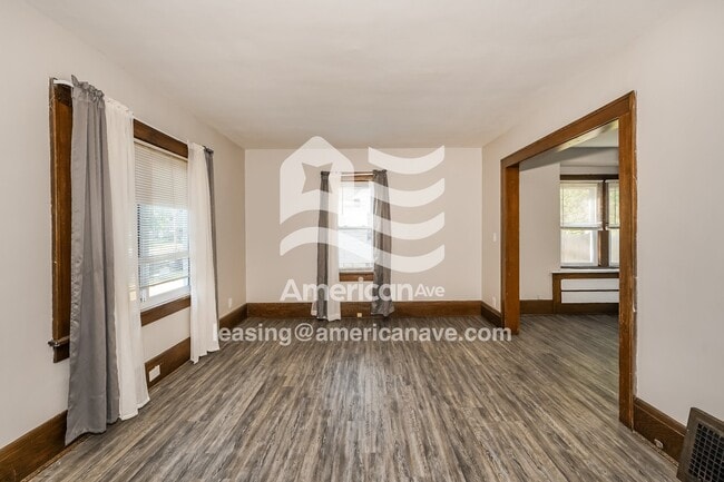 Photo - 139 Conrad St
