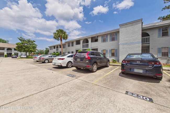 Photo - 1735 Harrison St Unit 231