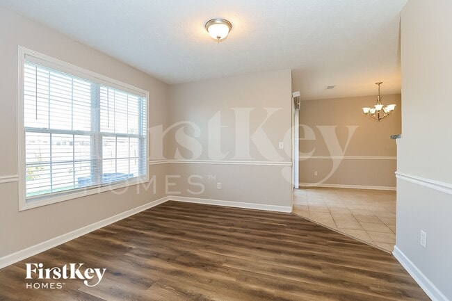 Photo - 8117 Bostic Dr