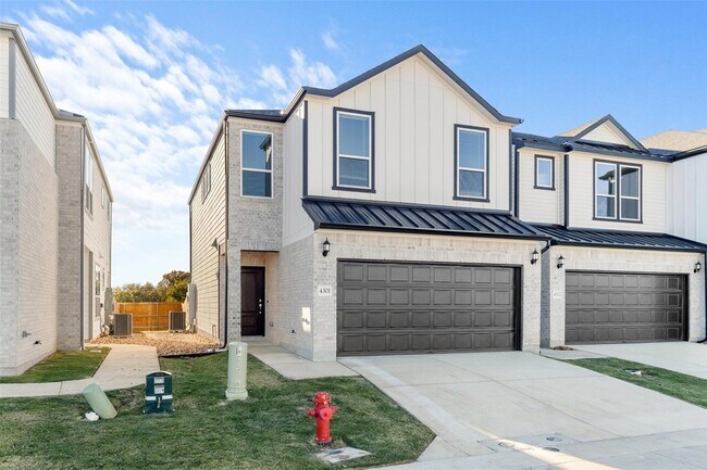 Photo - 1955 Settlers Glen Dr