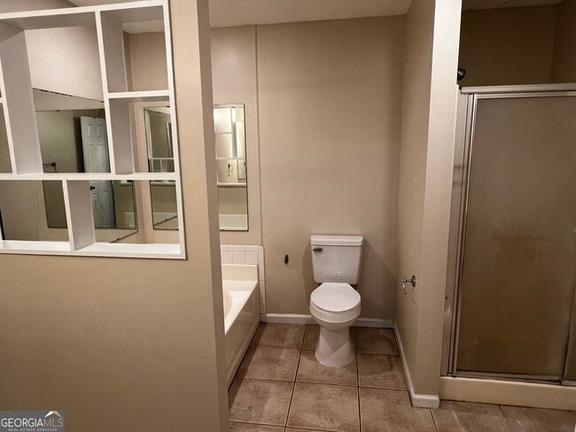Photo - 105 Baytree Ct