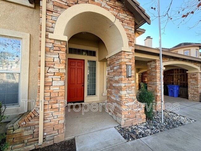 Photo - 10085 Mosaic Way