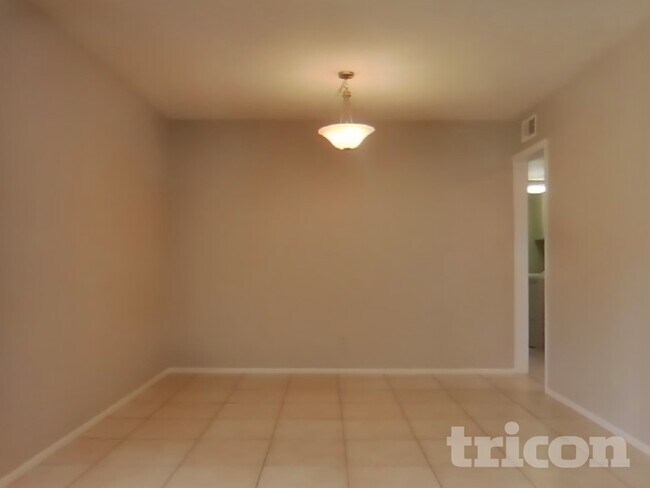 Photo - 4127 W Mission Ln