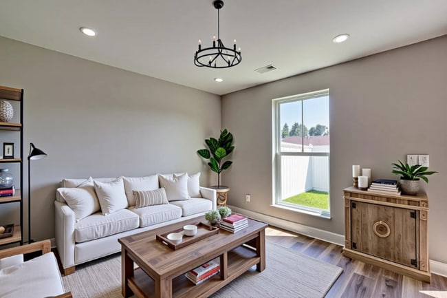 Photo - 175 Winding Chestnut Dr