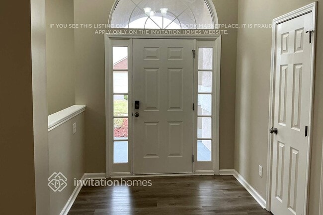 Photo - 601 Thornberry Rd