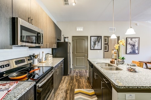 Photo - The Addison at Tampa Oaks