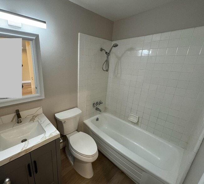 Photo - 2977 S Norfolk St