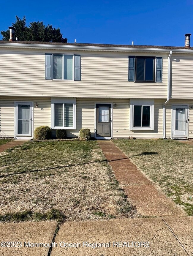 127 Sawmill Rd Condo For Rent in Brick Township, NJ