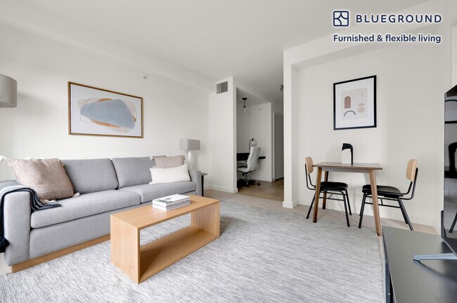 Photo - 10301 NE 10th St Unidad FL8-ID336