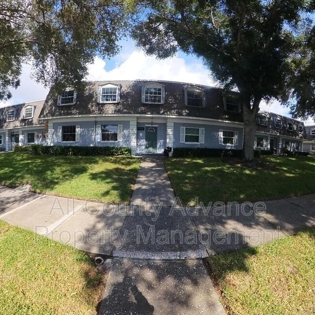 Building Photo - 1713 Belleair Forest Dr