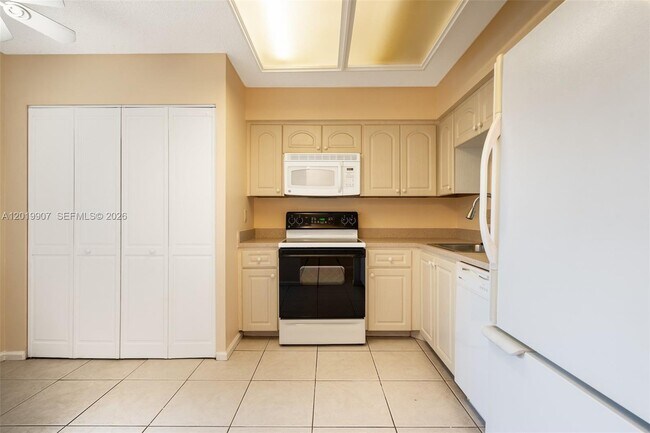 Photo - 260 NW 76th Ave Unit 404