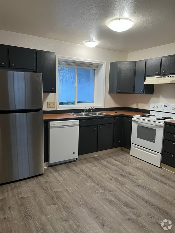 Building Photo - 250 Ponderosa Loop Rental