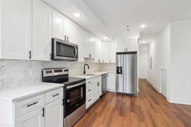 Photo - 2 br, 1 bath Triplex - 2554 FRANKFORD AVE ... Unidad 2