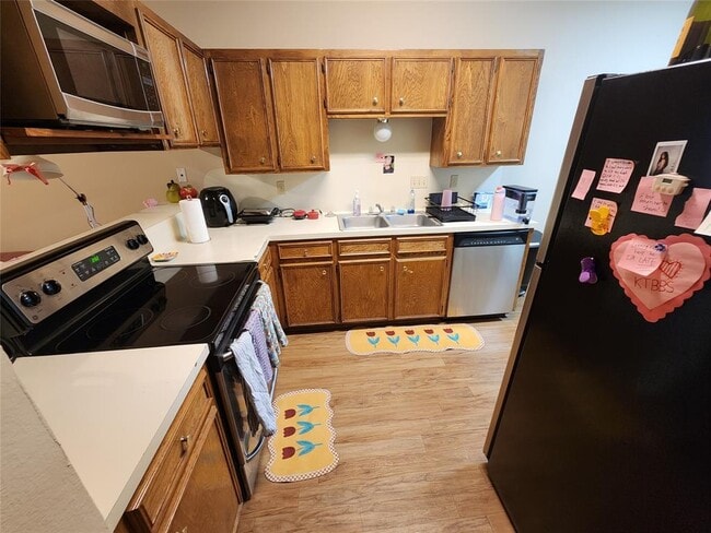 Photo - 2414 Longview St Unidad 306