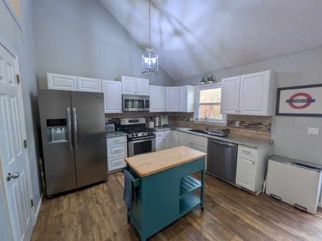 Photo - 5845 Shadewater Dr