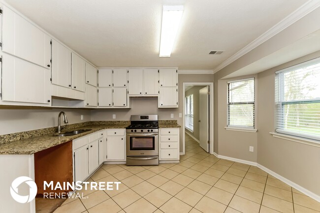 Photo - 135 Summertown Dr