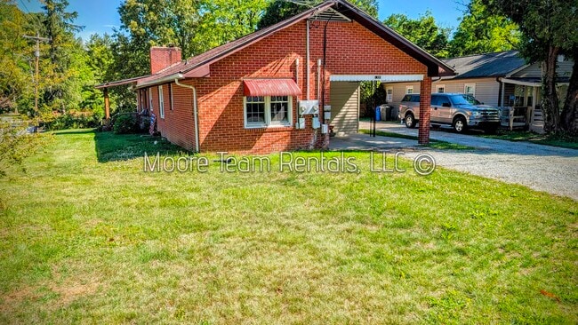 Photo - 1300 Hebron Rd Unit 1
