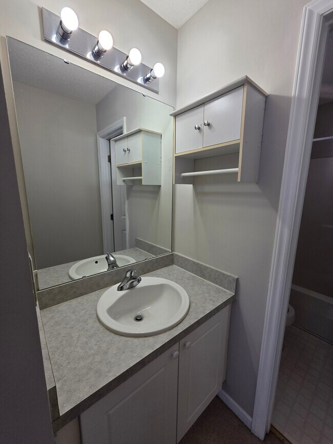 Photo - 2204 Ventana Ln