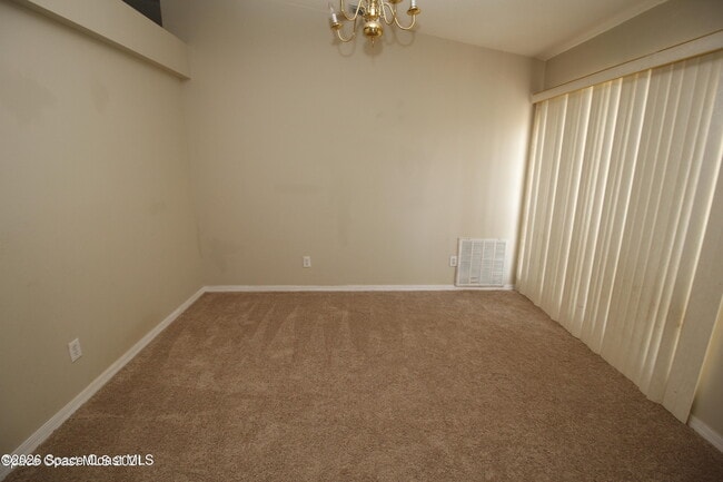 Photo - 1266 Buffing Cir SE
