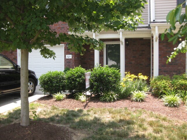 Photo - 105 Antler Ridge Cir