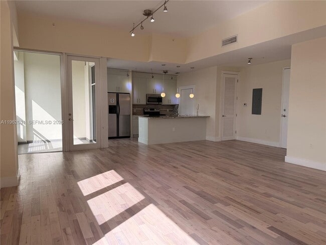 Building Photo - 6701 Biscayne Blvd Unit 303