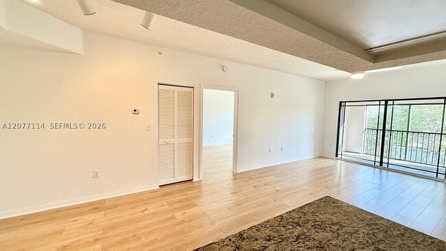 Photo - 2806 Veronia Dr Unit 303